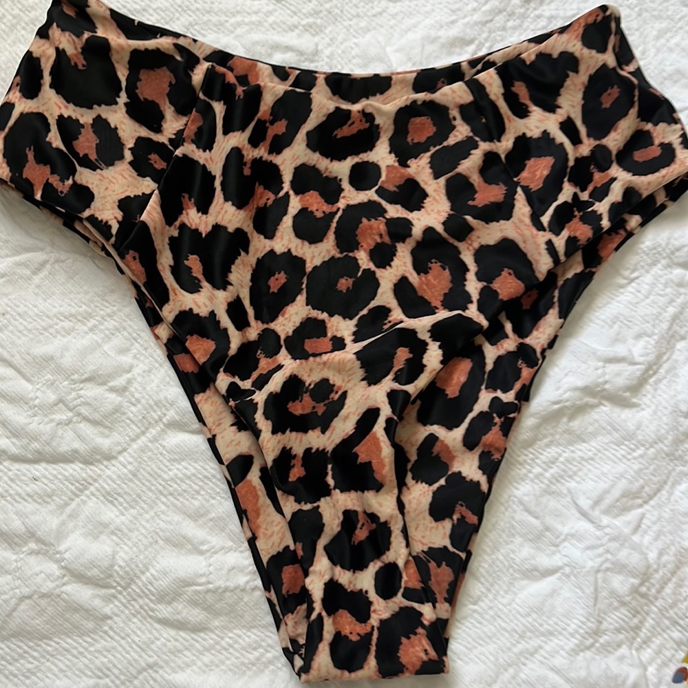 High waisted leopard print swim bottoms